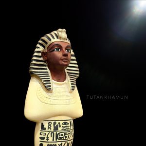 Egyptian King Tutankhamun Ushabti Replica - Image 1