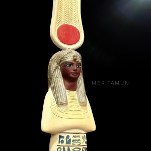 Egyptian Queen Meritamen Statue - Made in Egypt - Image 1