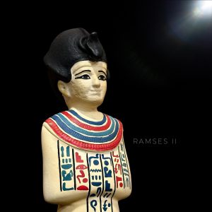 Egyptian King Ramses II Statue: Ancient Artifact Replica - Image 1