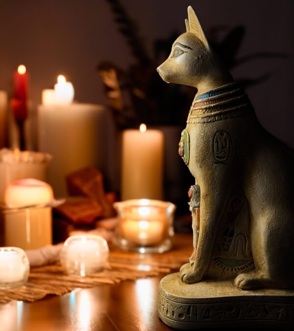 Ancient Egyptian Goddess Bastet statue, Home decor statues made in Egypt