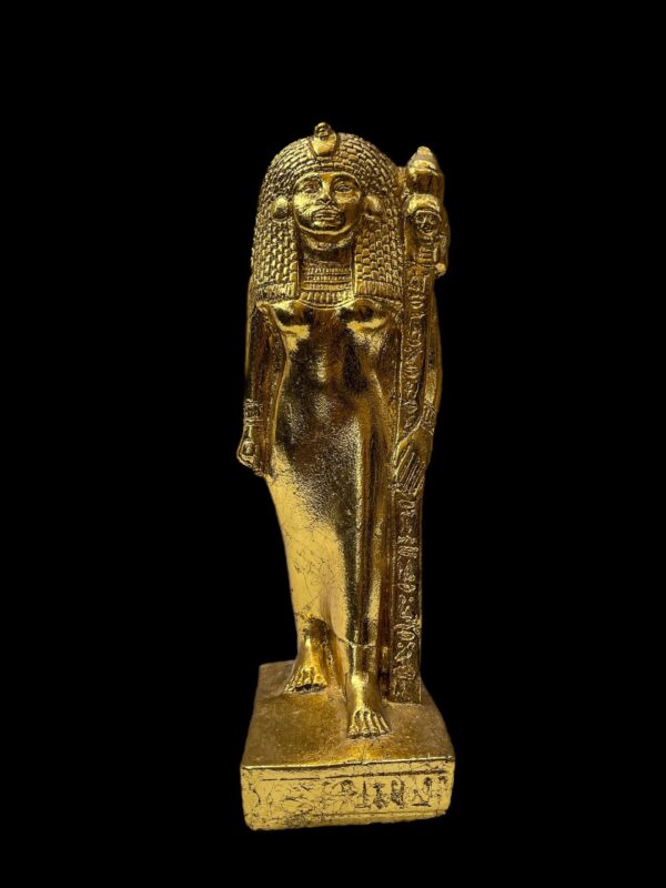Egyptian Queen Hatshepsut Statue: Handmade Egyptian Art