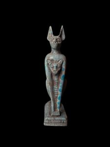 Handcrafted Flame Stone Anubis Statue: Egyptian Decor - Image 1