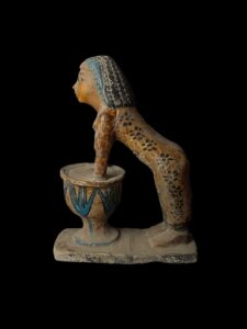 Woman making beer statue from Old kingdom, 5th Dynasty. - Image 1