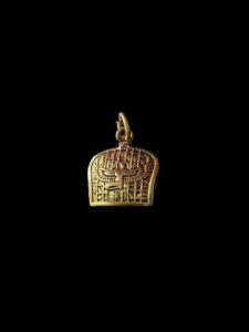 Rare Goddess Isis Pendant, Divine Isis Amulet, For Inner Strength and Wisdom, Ideal Gift for Spiritual Seekers, Made in Egypt. - Image 1