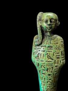 Handcarved Flamestone Egyptian Queen Statue: Rare Ancient Model - Image 1