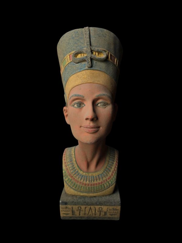 Handmade Nefertiti Bust Statue: Egyptian Queen Replica