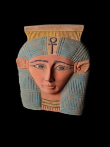 Large Goddess Hathor Statuette, Statue for the Egyptian Goddess Venus - Image 1