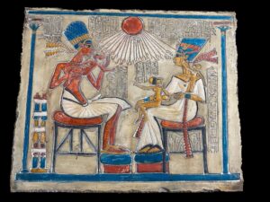 Ancient Egyptian Royal Devotion - Akhenaten's Family Worshipping the Sun God Atun , Akhenaton family - Image 1