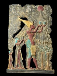 Ancient Egyptian Royal Devotion - Akhenaten's Family Worshipping the Sun God Atun - Image 1