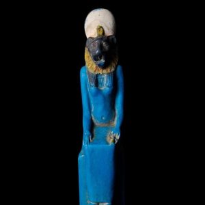 Vintage Porcelain Sekhmet Statue: Egyptian Goddess Statuette - Image 1