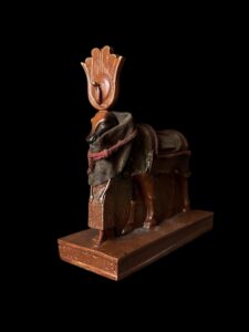 Goddess Hathor Statue with Amenhotep II: Museum Replica - Image 1