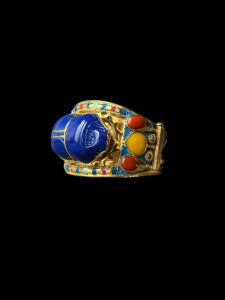 Tutankhamun Scarab Bracelet: Lapis Lazuli, 24k Gold Plated - Image 2