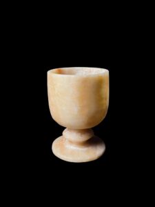 Egyptian Alabaster Cup: Handcrafted Home Decor - Image 2