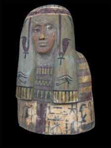 Handcarved Wood Egyptian Queen Statue: Rare Ancient Model - Image 2