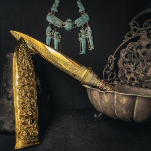 King Tutankhamun Golden Dagger: Egyptian Museum Replica - Image 2
