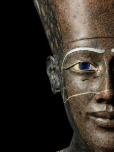 King Mentuhotep Head Statue: Egyptian Replica Artifact - Image 2