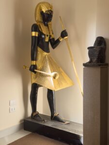 King Tutankhamun Guardian KA Statue: Egyptian Museum Decor - Image 2