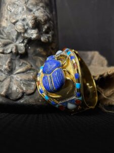 Tutankhamun Scarab Bracelet: Lapis Lazuli, 24k Gold Plated - Image 2