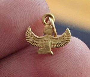 Gold Goddess Isis Pendant Egyptian Goddess , pure gold necklace for Goddess , Isis Pendant made of pure gold. - Image 2