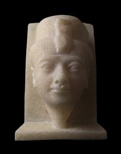 Alabaster Queen Hatshepsut Statue: Egyptian Art - Image 2