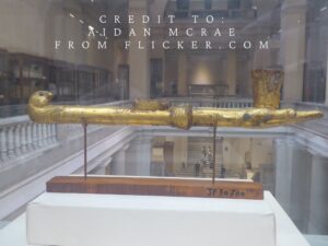 Hand of Heru Incense Holder: Egyptian Offering Tool - Image 2