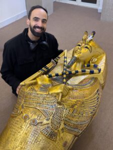 Innermost sarcophagus for King Tutankhamun. Tutankhamun Coffin museum size - Image 2