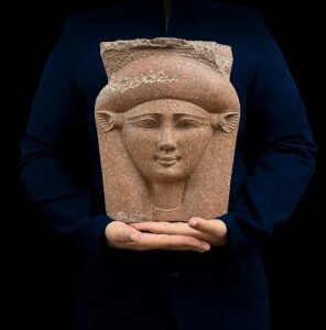 Handmade Granite Goddess Hathor Statue: Egyptian Altar Decor - Image 2