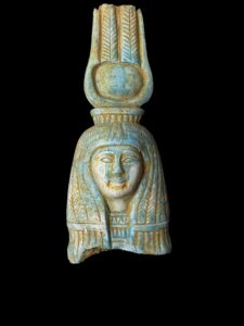 Handcarved Flamestone Egyptian Queen Statue: Ancient Decor - Image 2