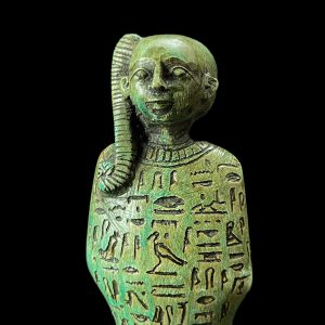 Handcarved Flamestone Egyptian Queen Statue: Rare Ancient Model - Image 2