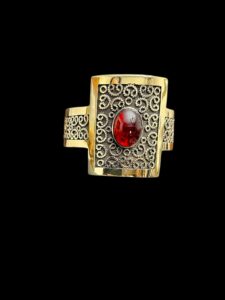 Handmade Egyptian Cuff Bracelet: Arabian Style Jewelry - Image 2