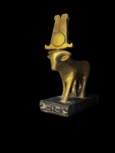 Egyptian Apis cow statue - Image 2