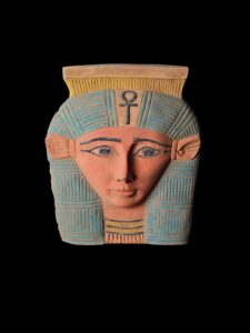 Large Goddess Hathor Statuette, Statue for the Egyptian Goddess Venus - Image 2