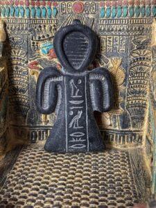 Isis knot necklace, tyet pendant, Hand carved from Basalt stone,  Tyet or Thet isis - Image 2