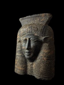 Handmade Granite Goddess Hathor Sculpture: Egyptian Statuette - Image 2