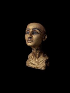 Handmade Nefertiti Bust Statue: Egyptian Queen Replica - Image 2