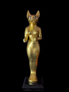 Large Egyptian Goddess Bastet Cat Statue: Home Decor - Image 2