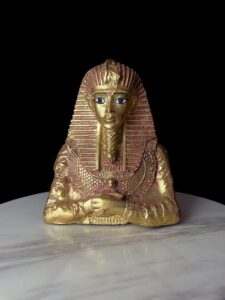 Egyptian King Tutankhamun Statue - Image 2