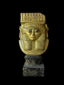 Large Goddess Hathor Statuette, Statue for the Egyptian Goddess Venus - Image 2