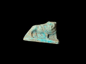 King Amenhotep III Lion Statue: Handmade Egyptian Replica Art - Image 2