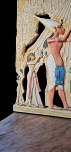 Ancient Egyptian Royal Devotion - Akhenaten's Family Worshipping the Sun God Atun - Image 3