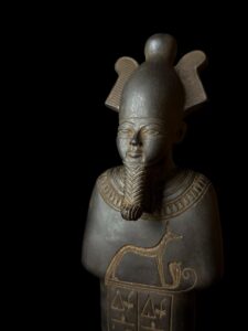 Basalt Egyptian God Osiris Statue: Unique Statuette - Image 3