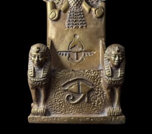 King Tutankhamun Throne: Eye of Horus, Winged Scarab & Goddess Nekhbet - Image 3