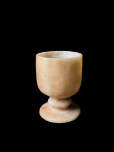 Egyptian Alabaster Cup: Handcrafted Home Decor - Image 3