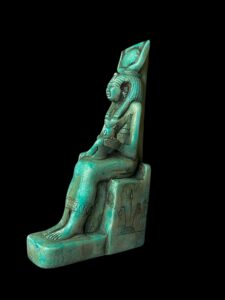 Vintage Goddess Isis statue breastfeeding Horus, unique Isis goddess Statue. - Image 3