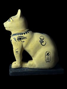 Large Egyptian Bastet Cat Statue: Home Decor Figurine - Image 3