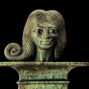 Handcarved Flamestone Egyptian Queen Statue Replica - Image 3