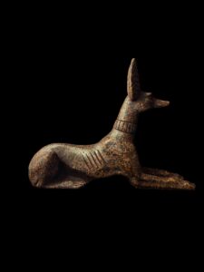 Egyptian God Anubis Statue: Afterlife Decor - Image 3