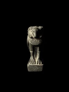 Rare Amun-Re Amulet: God Horus Falcon Body Statue - Image 3