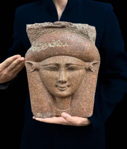 Handmade Granite Goddess Hathor Statue: Egyptian Altar Decor - Image 3