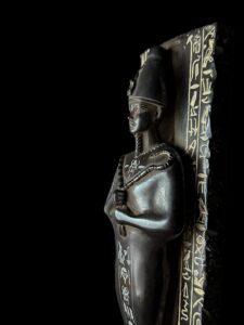 Basalt Egyptian God Osiris Statue: Unique Statuette - Image 3